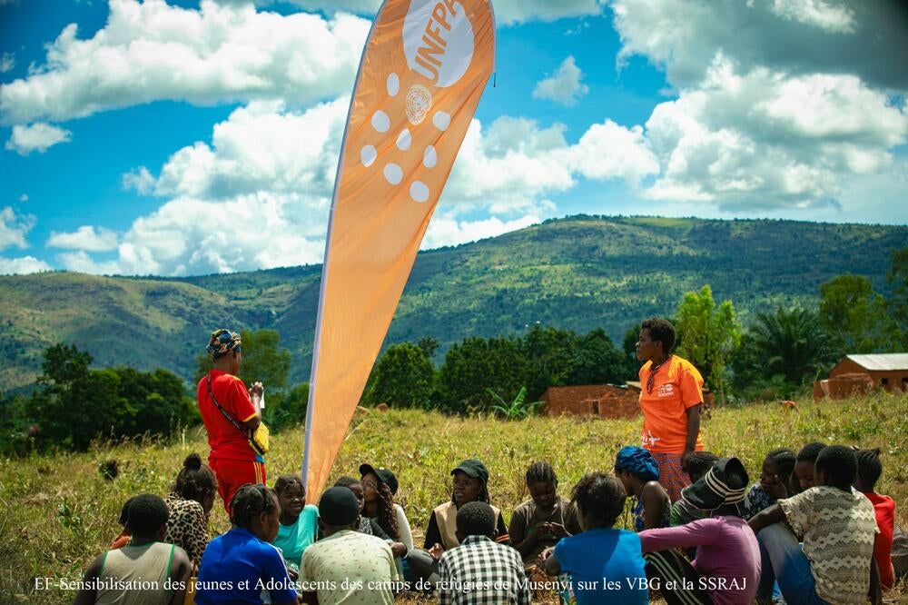 Le camp de Musenyi: UNFPA auprès des ados et jeunes