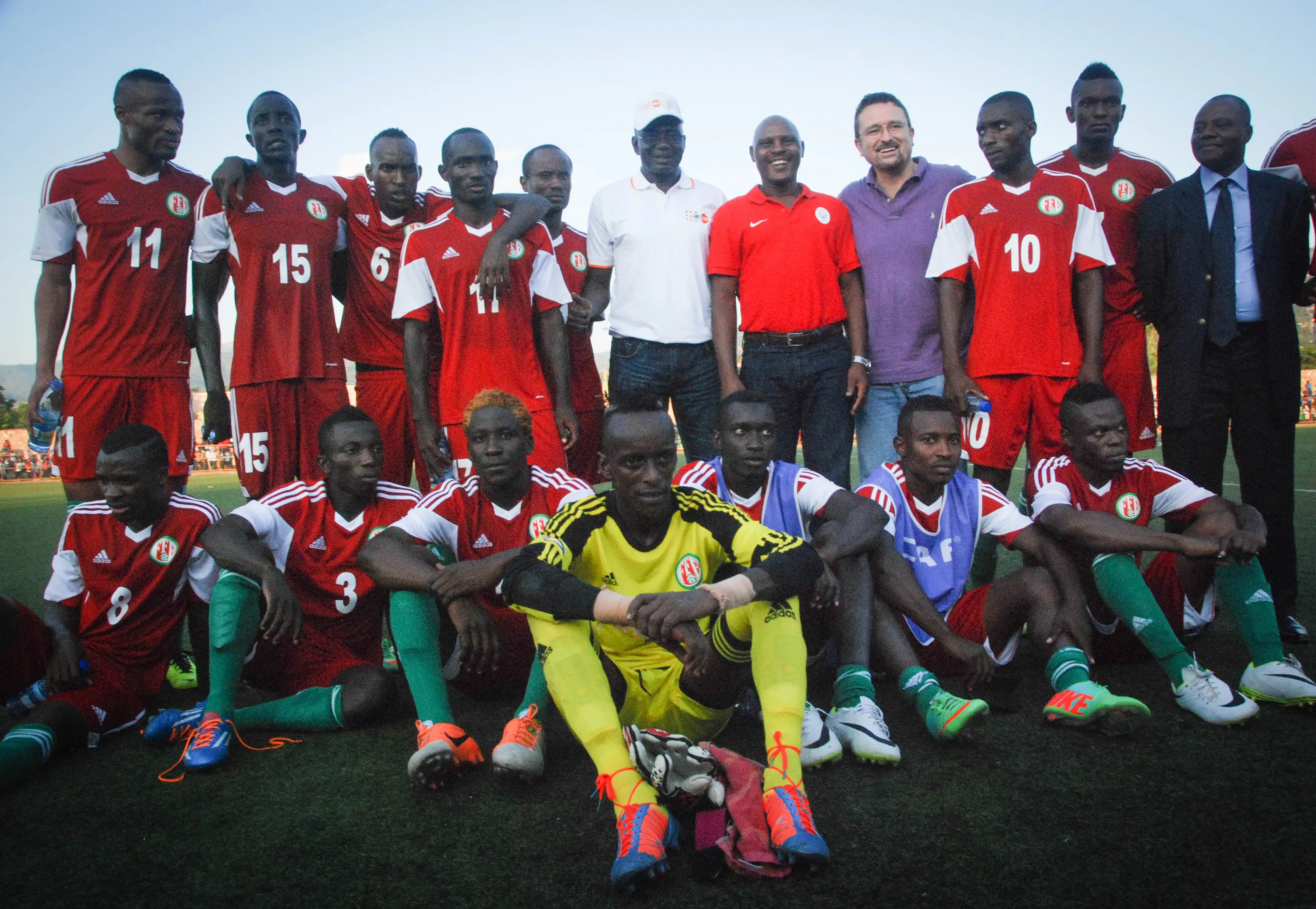 LA COUPE DU MONDE EDITION - 2014 INSPIRATION POUR UNE JEUNESSE ENGAGEE POUR LA PAIX ET EN BONNE SANTE AU BURUNDI